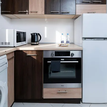 Jaracza 3-bedroom By Bookinghost Apartament