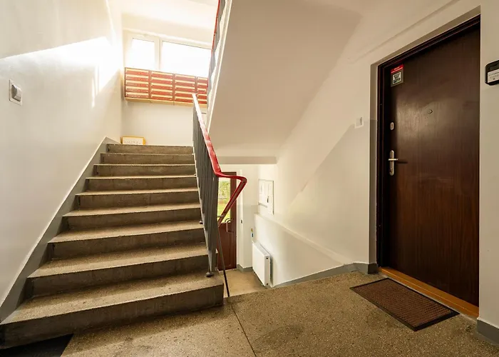 Jaracza 3-bedroom By Bookinghost Apartment Lodz